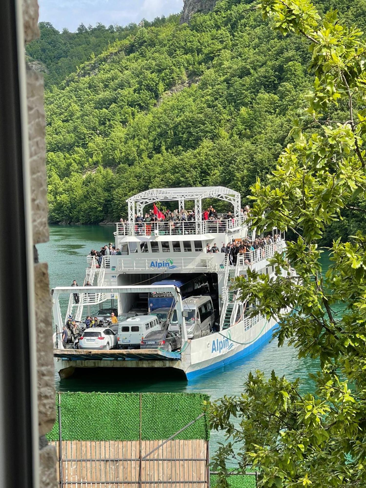 Hotel Raja Fierze Nderlysaj