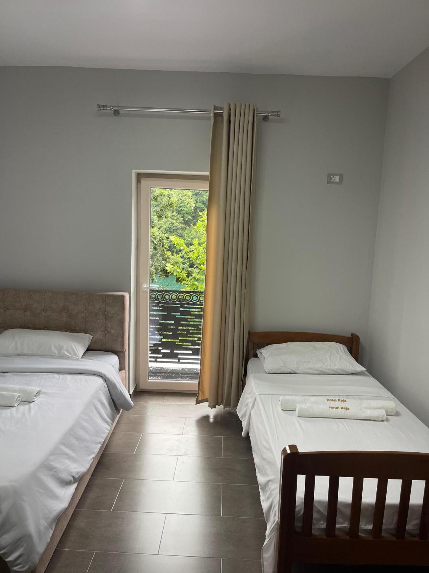 Raja Fierze Hotel Nderlysaj